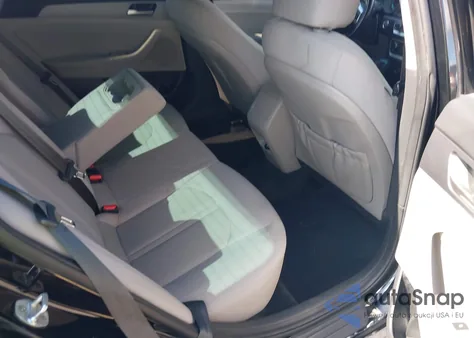 2018 Hyundai Sonata Sel z USA, uszkodzony, nr VIN 5NPE34AF3JH636228